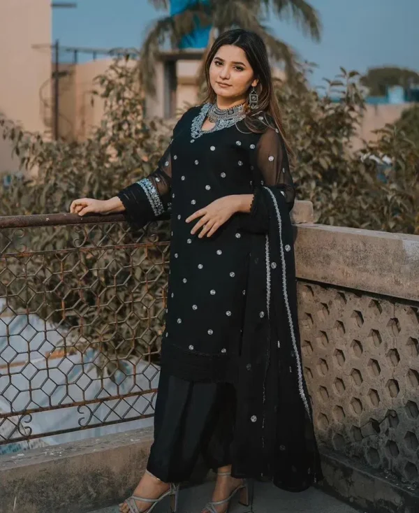 3 Pcs Women's Stitched Chiffon Printed Suit Black 3